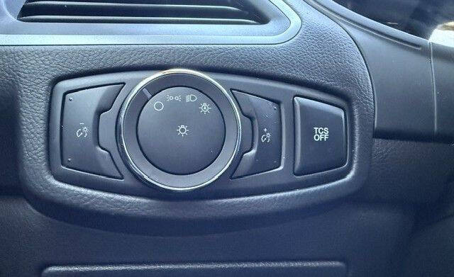 2020 Ford Edge SE