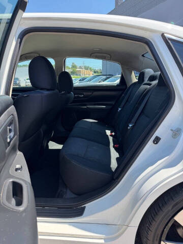 2016 Nissan Altima 2.5 S