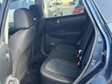 2015 Nissan Rogue Select S