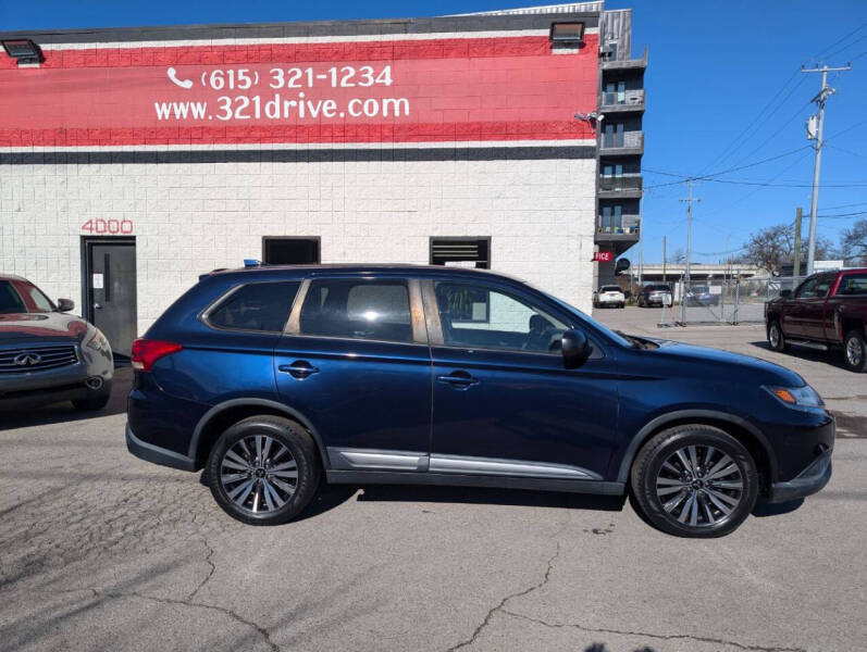 2019 Mitsubishi Outlander ES