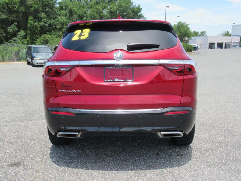 2023 Buick Enclave Premium