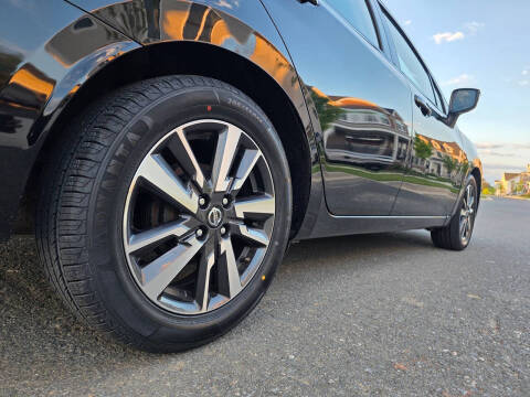 2021 Nissan Versa SV