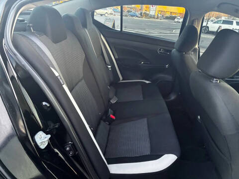 2021 Nissan Versa SV