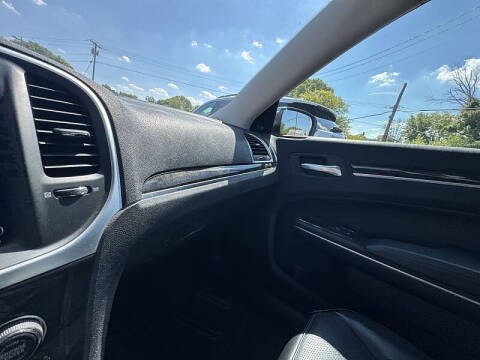 2019 Chrysler 300 Limited