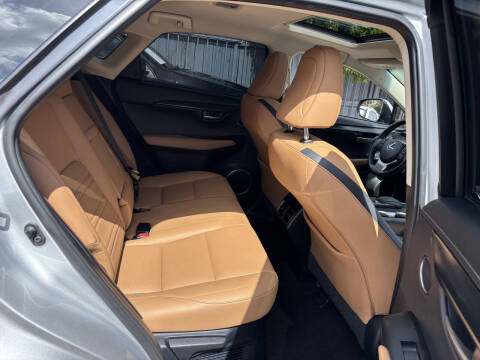 2017 Lexus NX 200t