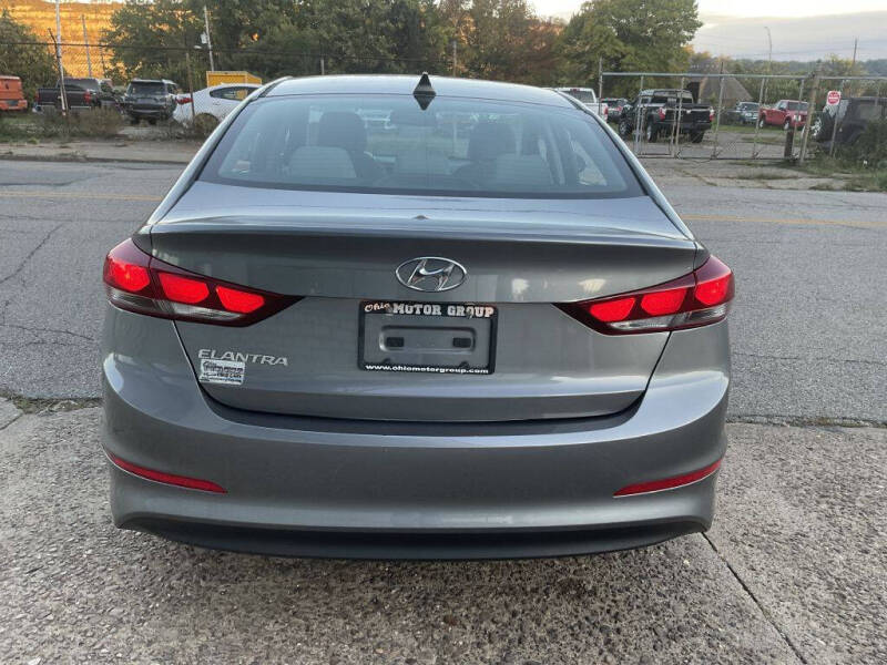 2018 Hyundai Elantra