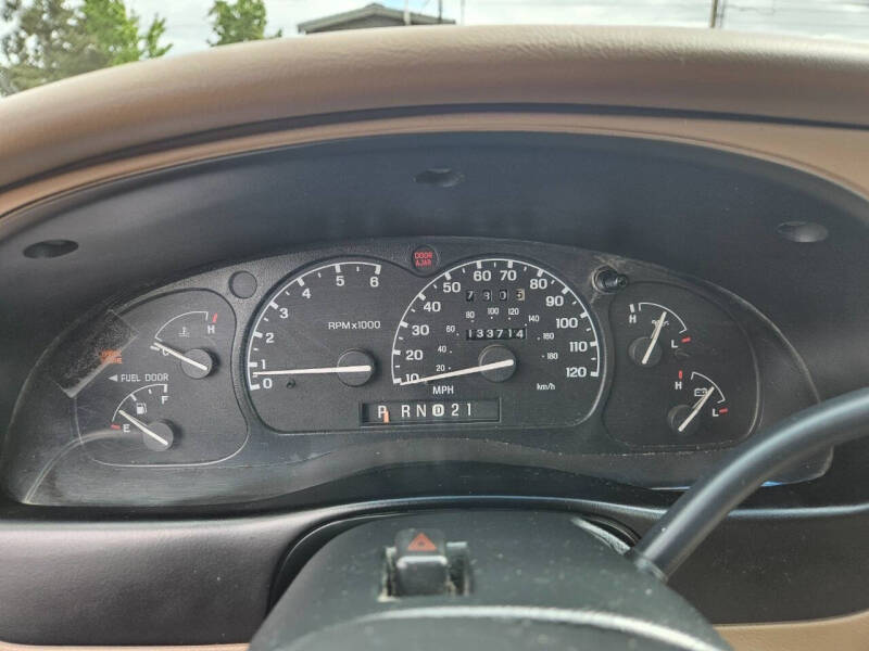 2000 Ford Explorer XLT