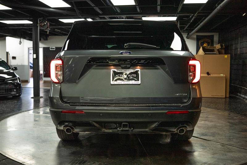 2022 Ford Explorer ST-Line