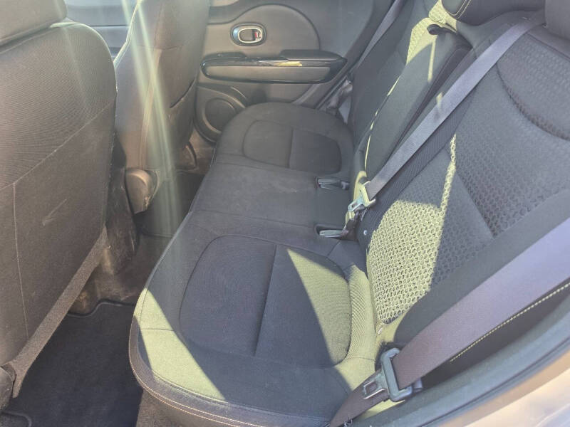 2014 Kia Soul +