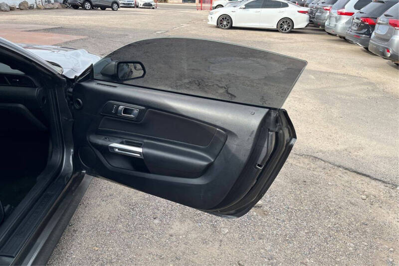 2018 Ford Mustang EcoBoost