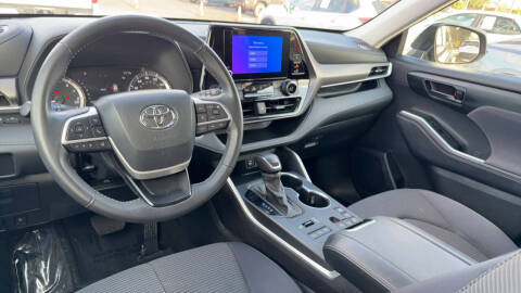 2024 Toyota Highlander