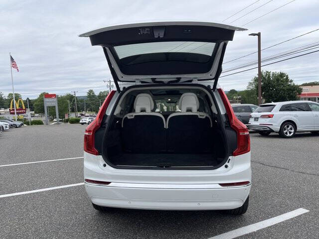 2024 Volvo XC90 Recharge T8 Ultimate Bright Theme 7P