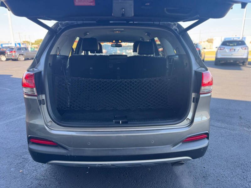 2018 Kia Sorento EX V6