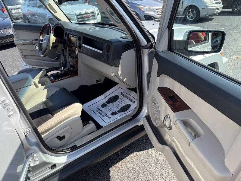 2008 Jeep Commander Overland