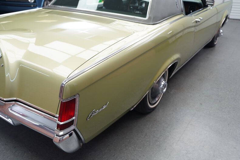 1969 Lincoln Continental