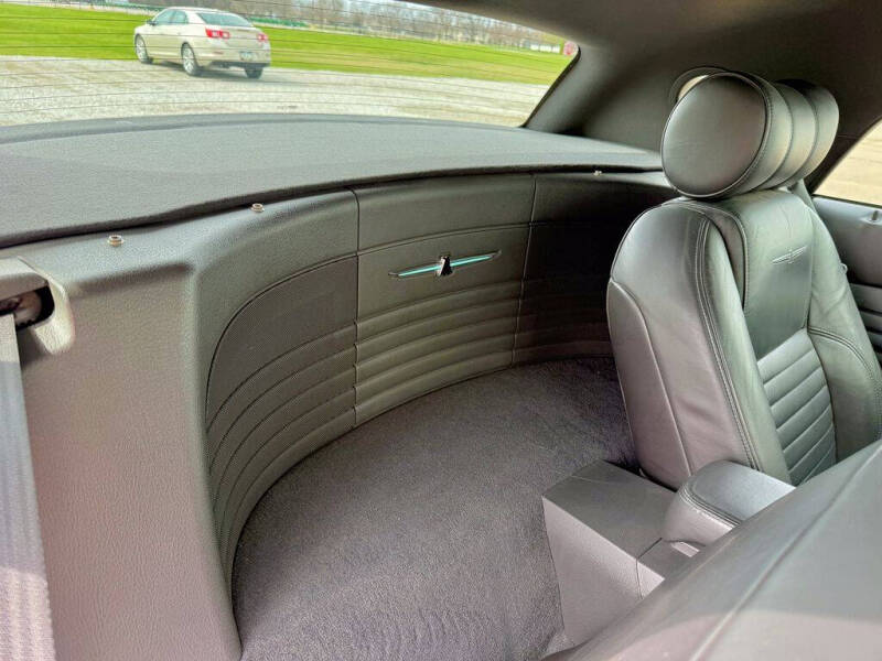 2002 Ford Thunderbird Deluxe