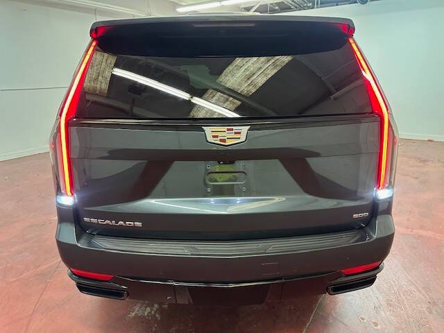 2021 Cadillac Escalade Sport