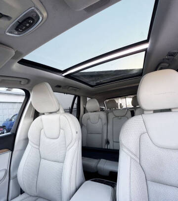 2016 Volvo XC90 T8 eAWD Inscription