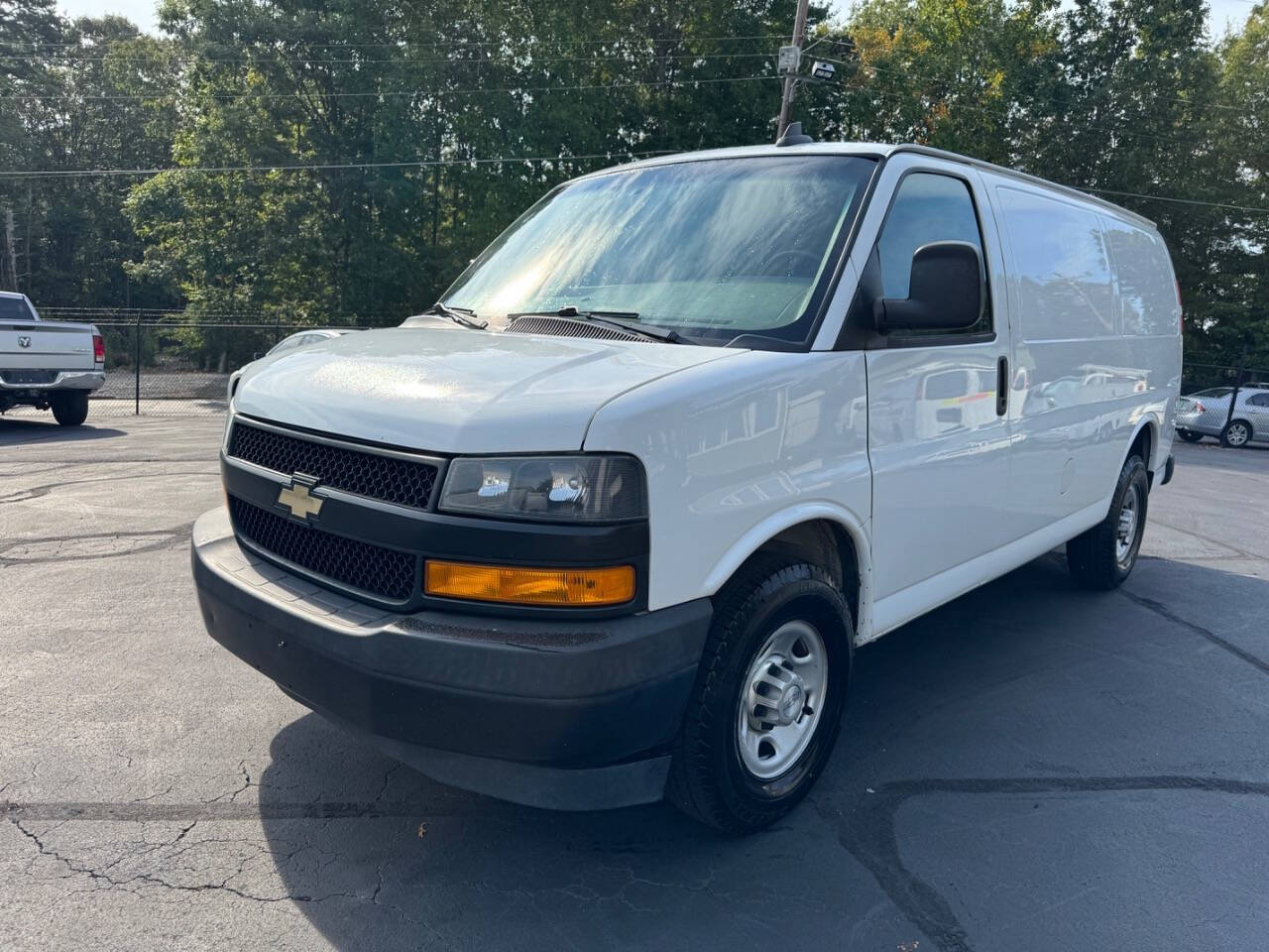 2018 Chevrolet Express Cargo Work Van's photo