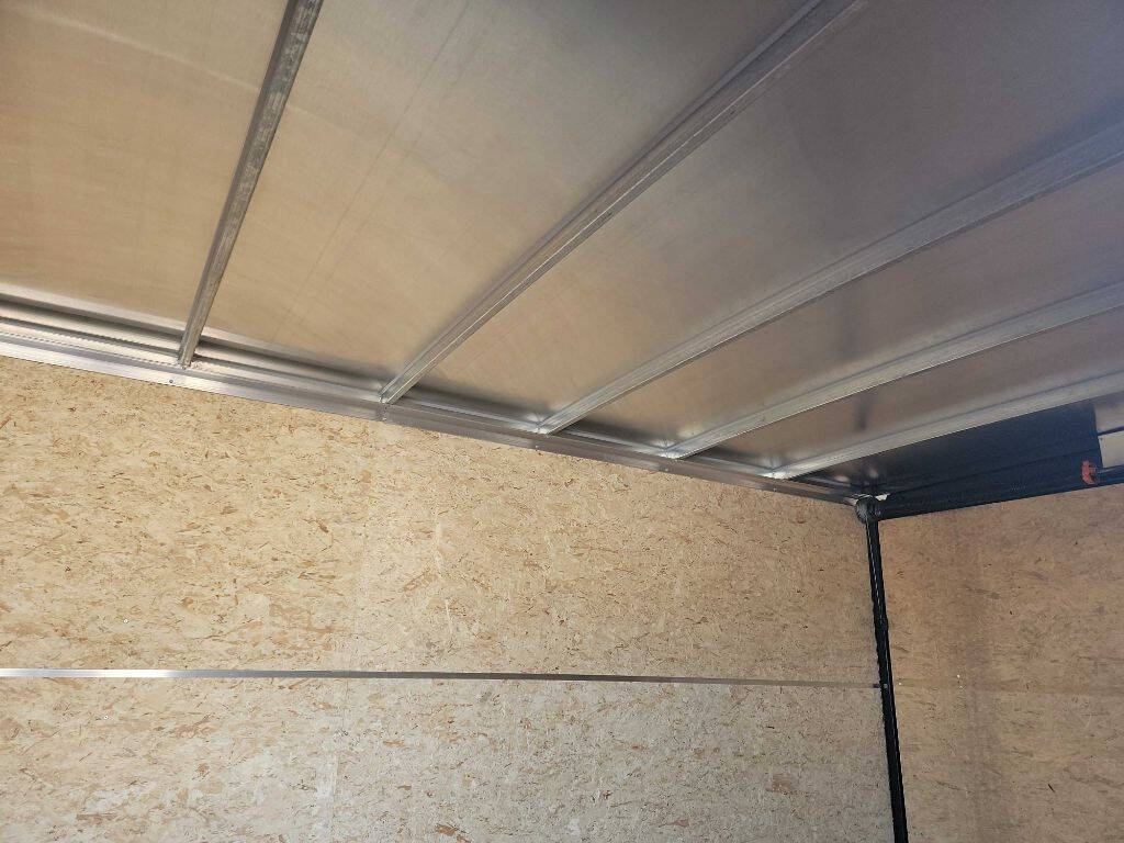 2022 H & H ENCLOSED 28 FEET 11