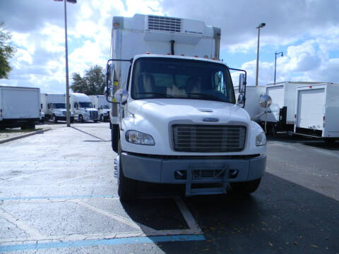 2015 Freightliner M2 106