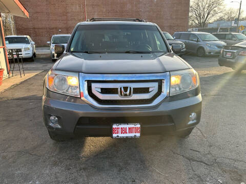 2010 Honda Pilot for sale at Best Deal Motors in Saint Charles MO