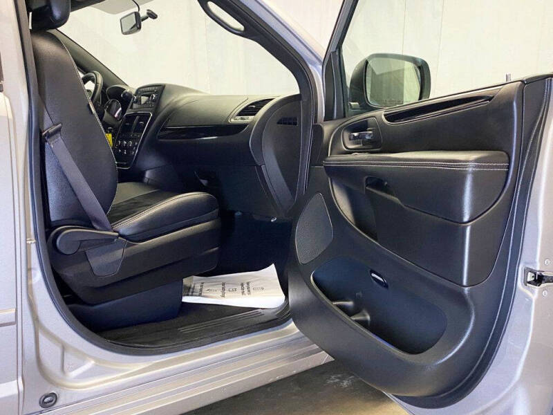 2015 Dodge Grand Caravan SXT