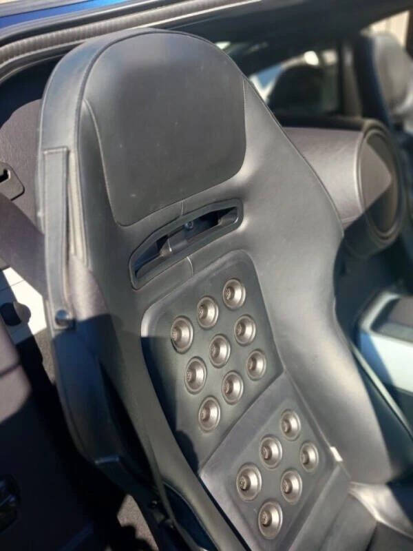 2005 Ford GT Base - Photo 12
