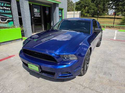 2013 Ford Mustang V6