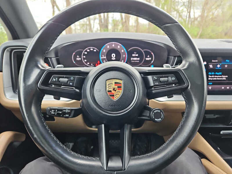 2024 Porsche Cayenne