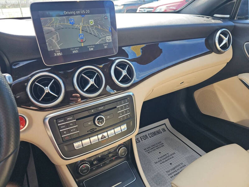 2017 Mercedes-Benz CLA CLA 250 4MATIC