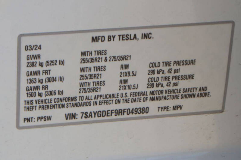 2024 Tesla Model Y Performance