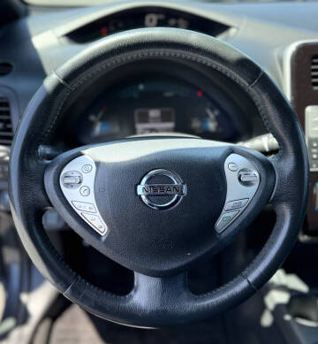 2013 Nissan LEAF S