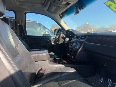 2008 GMC Yukon XL Denali