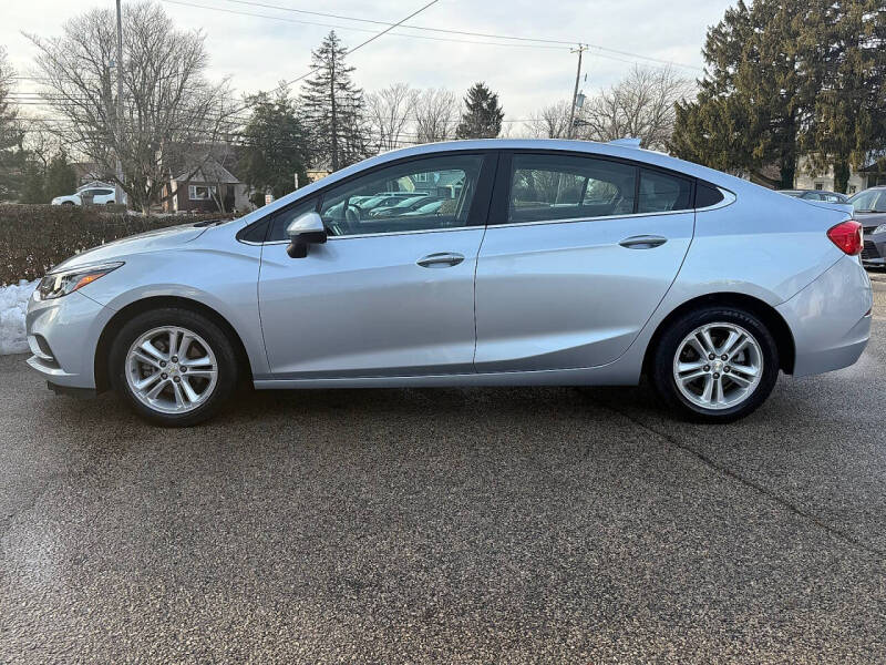 2017 Chevrolet Cruze LT Auto