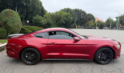 2017 Ford Mustang EcoBoost