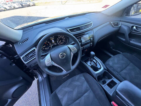 2014 Nissan Rogue S
