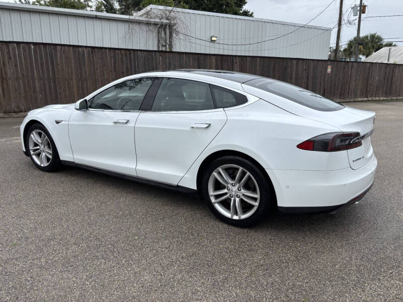 2016 Tesla Model S 70
