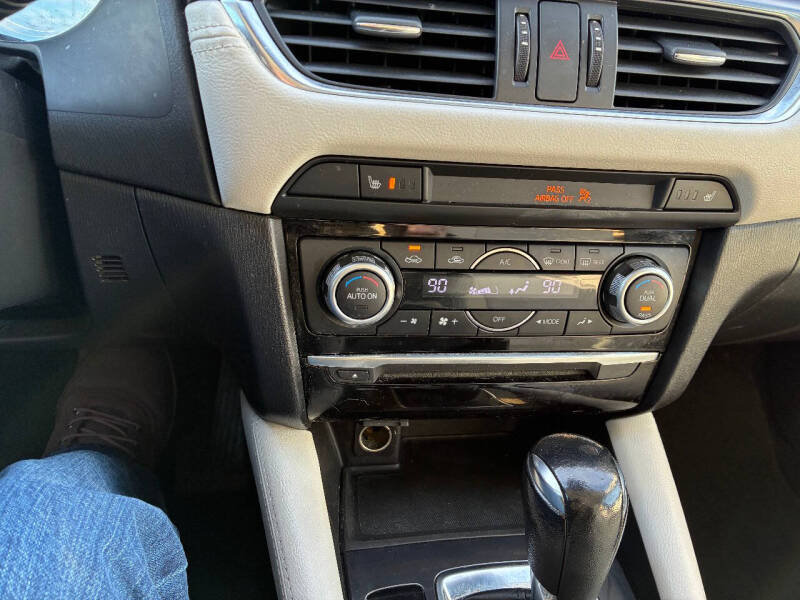 2016 Mazda MAZDA6 i Grand Touring