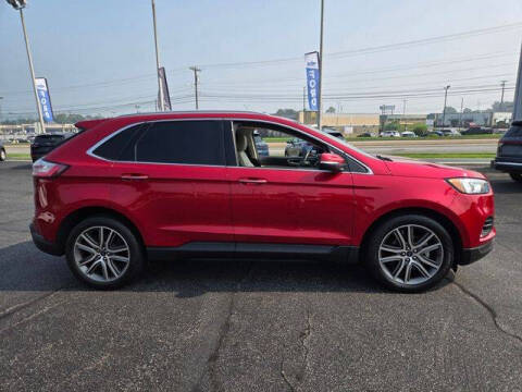 2020 Ford Edge Titanium