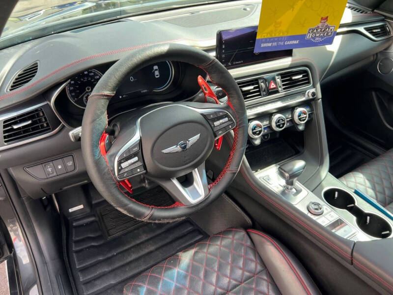 2023 Genesis G70