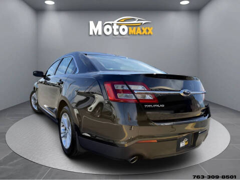 2015 Ford Taurus SEL