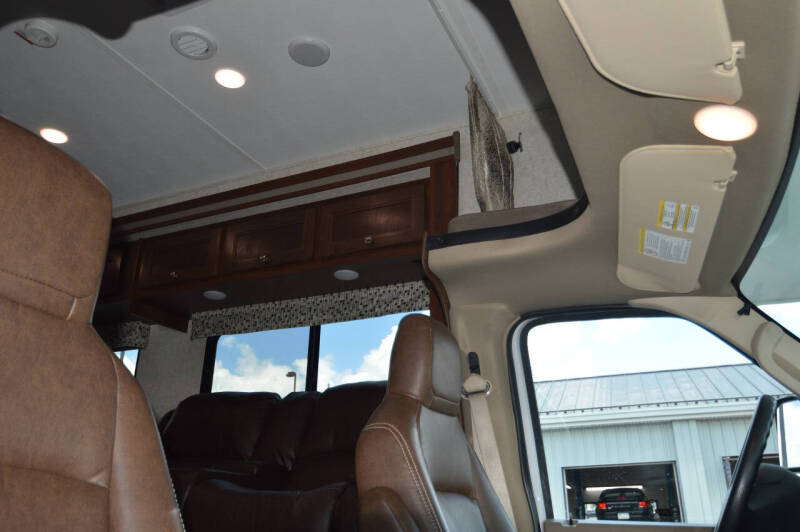 2020 SUNSEEKER BY FORESTER RIVER M 3010DS FORD E450
