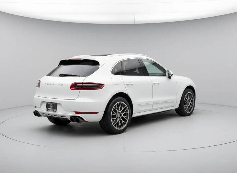 2016 Porsche Macan S