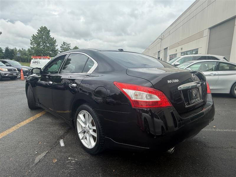 2009 Nissan Maxima
