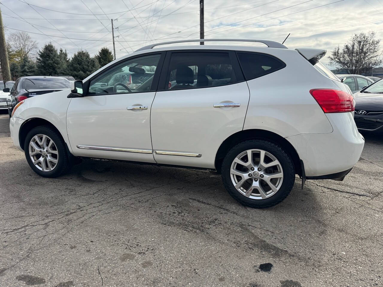 2011 Nissan Rogue for sale at Smart Indy Rides LLC in Indianapolis, IN