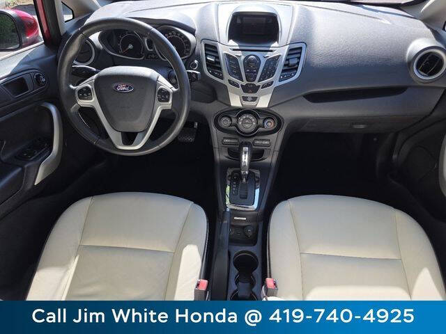 2011 Ford Fiesta SES