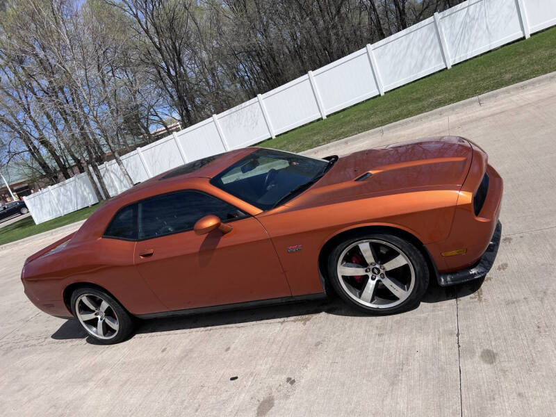 2011 Dodge Challenger SRT8 392