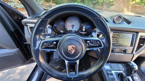 2015 Porsche Macan S