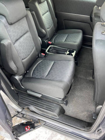 2010 Mazda MAZDA5 Sport